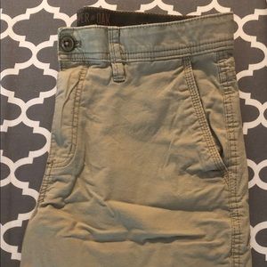 Men’s Tan Shorts